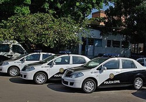 Marroquina é presa no Rio com passaporte francês falso