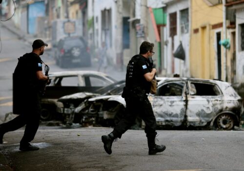 Ao menos 35 tiroteios foram registados no Complexo da Penha desde megaoperação