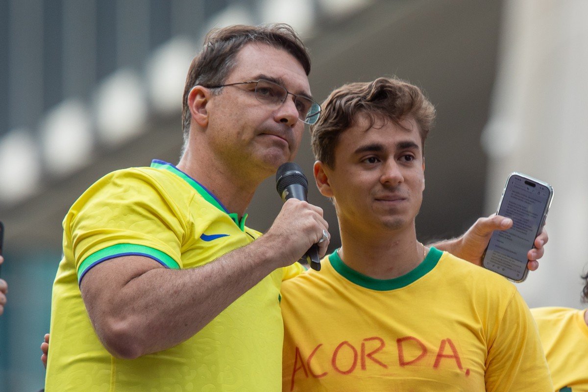 Nikolas Ferreira prega 'união da direita' em meio a atritos com Eduardo Bolsonaro
