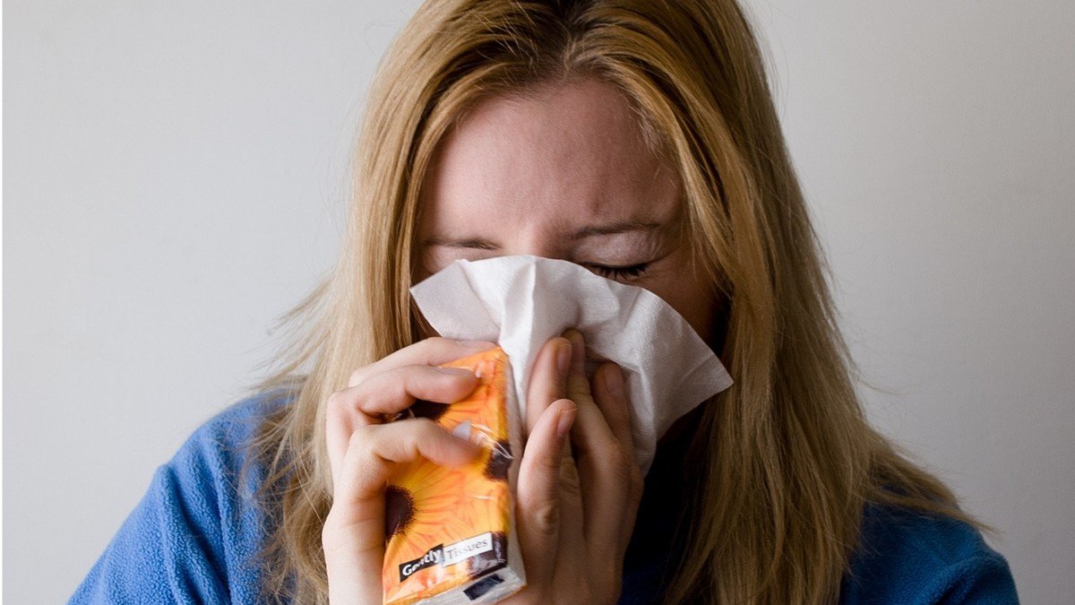 Aumento de casos de doenças respiratórias faz prefeitura de BH decretar situação de emergência