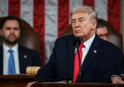 Trump cancela viagem de diplomatas ao Paquistão para negociações com o Irã