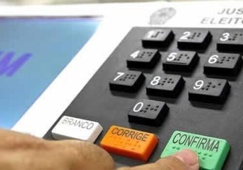 Datafolha: em nova pesquisa, Lula empata com Flávio, Caiado e Zema no segundo turno