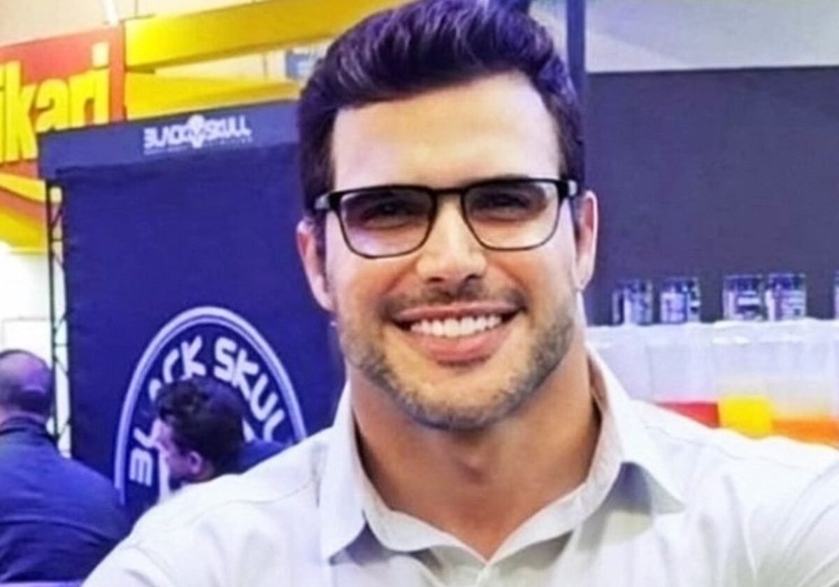 Polícia Civil de MG abre processo para decidir se demitirá delegada casada com suspeito de assassinar gari