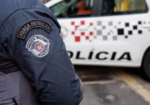 Mulher simula pedido de pizza para chamar polícia e suspeito é preso em SP; ouça áudio da ligação
