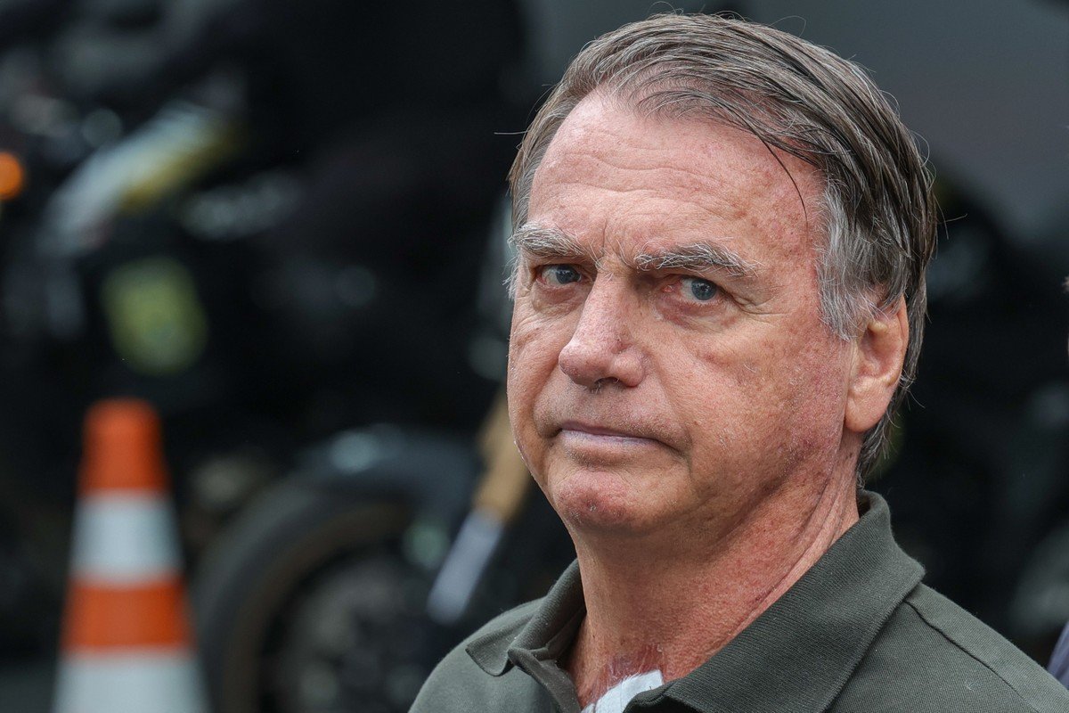 Bolsonaro apresenta quadro persistente de instabilidade do equilíbrio corporal, dizem médicos ao STF