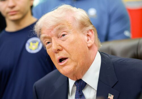 Trump rejeita proposta do Irã para o fim da guerra: 'totalmente inaceitável'