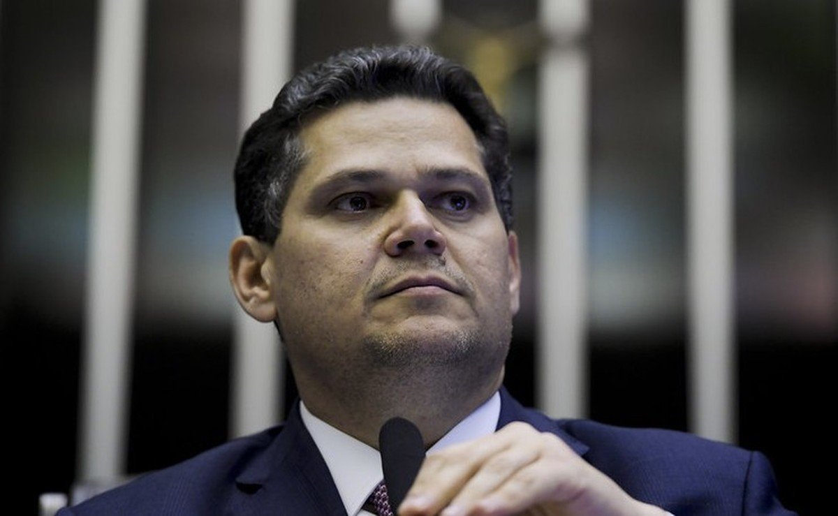 Alcolumbre nega esperar gesto do governo após recusa da indicação ao STF com Messias