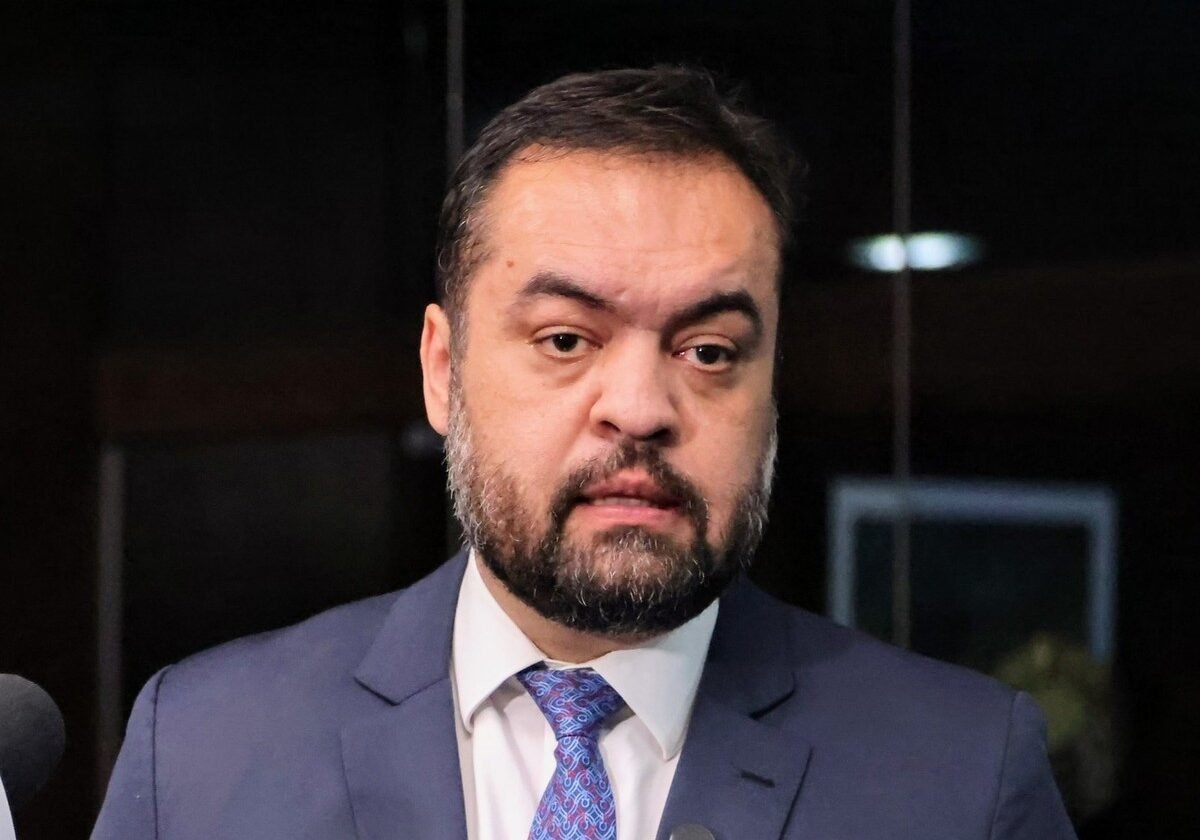 Castro rebate operação da PF e diz que encontro em NY, patrocinado pela Refit, teve presença de ex-presidente do STF