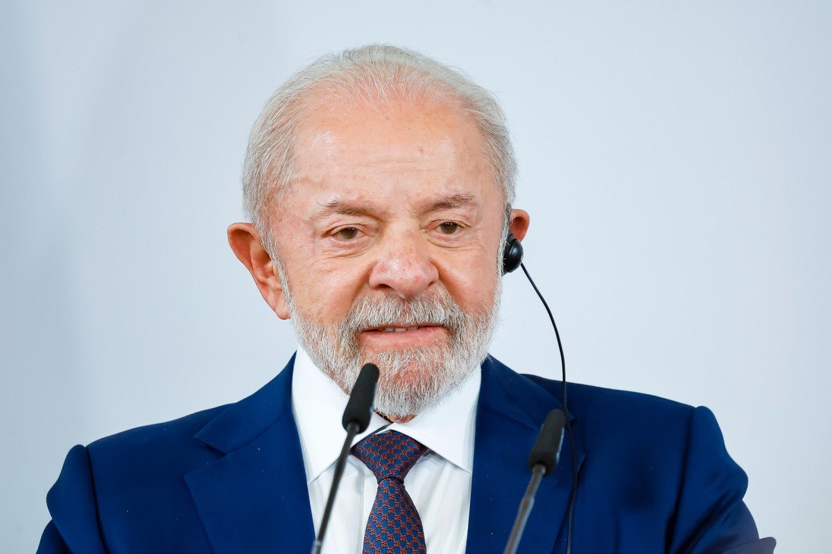 Lula evita citar derrotas no Congresso em sua primeira fala pública após rejeição de Messias e derrubada de veto