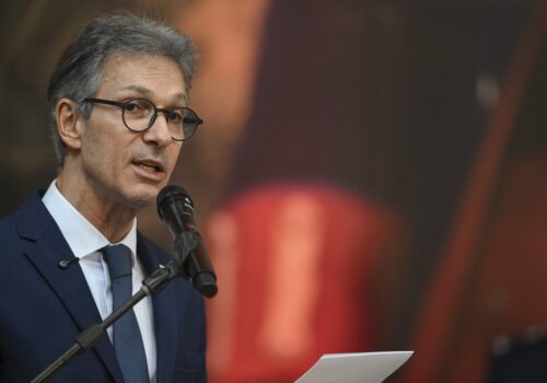 Partido Novo, de Zema, recebeu R$ 1 milhão de Henrique Vorcaro, pai de Daniel Vorcaro