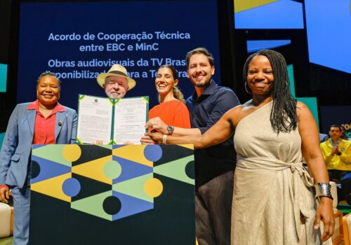 Lula lança Tela Brasil e defende valorização da cultura nacional