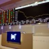 Ibovespa cai ao menor nível desde janeiro após tensão política e cautela global