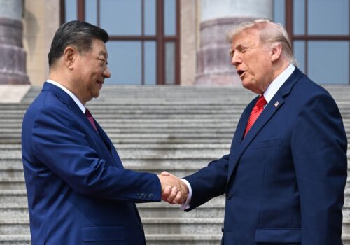 Trump defende Xi Jinping e diz que ele não se referiu aos EUA como uma 'nação em declínio'
