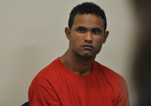 Ex-goleiro Bruno é transferido para presídio de Bangu, no Rio