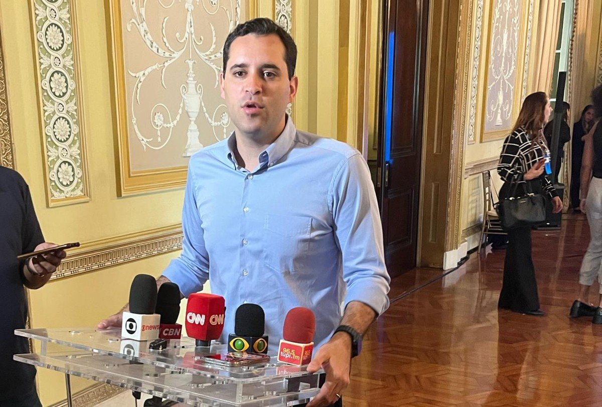 Projeto que limita comissionados na Prefeitura do Rio deve ser aprovado ainda nesta terça, diz Cavaliere