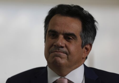 PF detecta repasse de R$ 14 milhões da Refit para empresa da família de Ciro Nogueira
