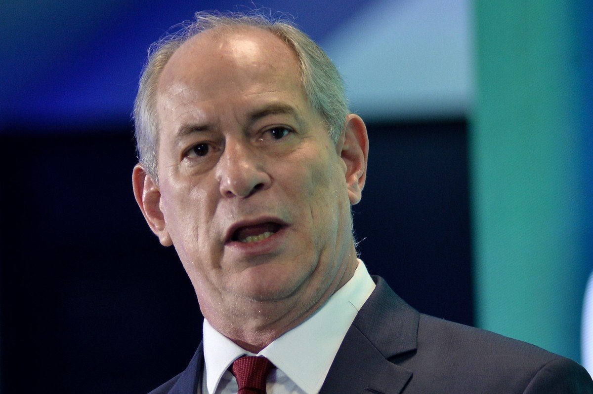 Ciro Gomes rejeita disputa presidencial e deve concorrer ao governo do Ceará