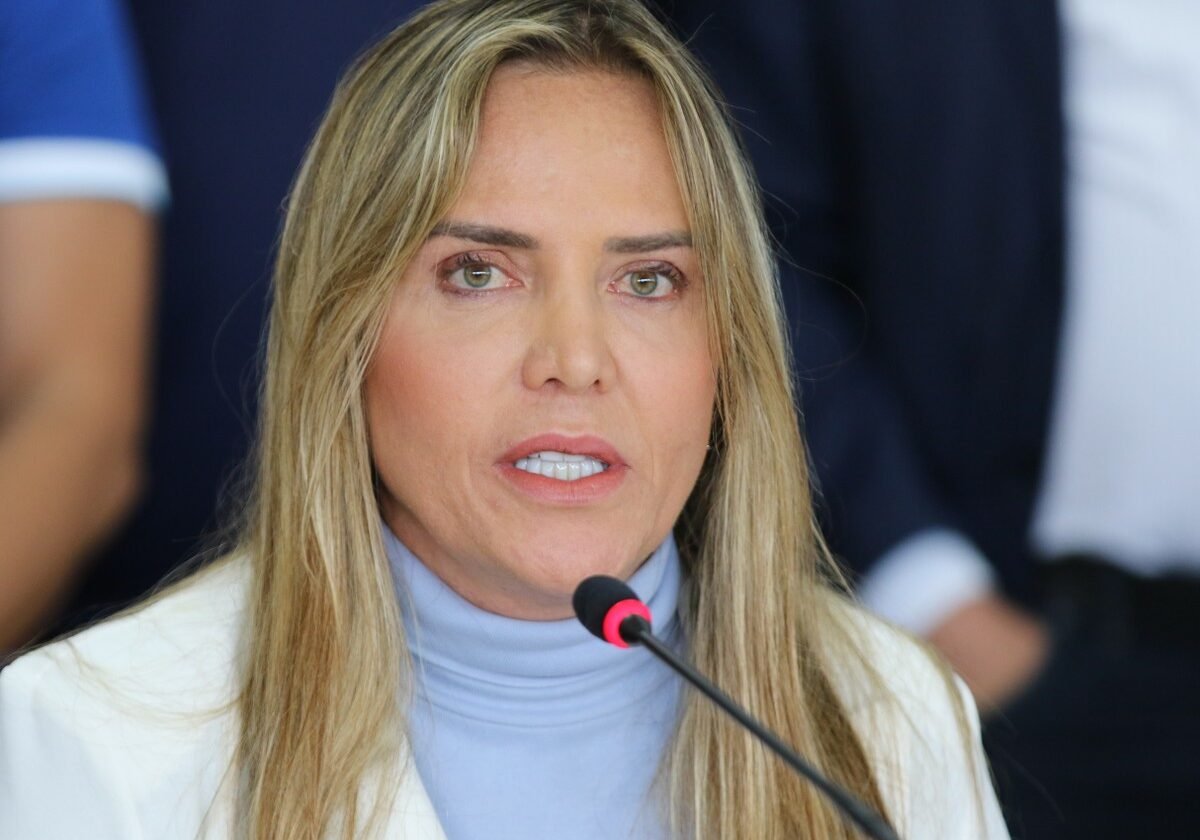 Governadora do DF nega envolvimento com o ex-presidente do BRB, preso na operação Compliance Zero