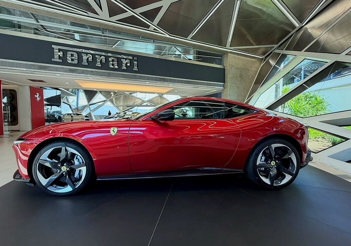 Ferrari traz ao Brasil a Amalfi, cupê de luxo que substitui a Roma