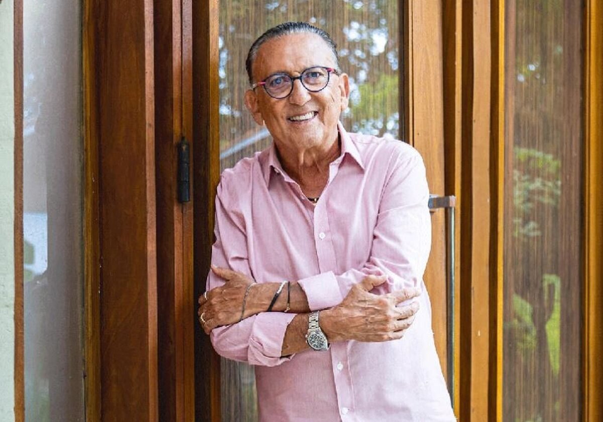 Galvão Bueno é internado em São Paulo para cirurgia na coluna antes da Copa de 2026