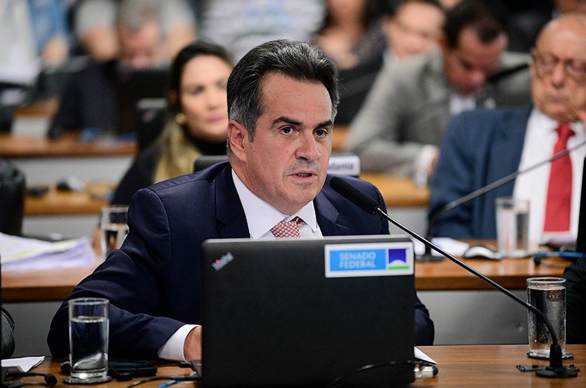 Após operação da PF, Ciro Nogueira se reúne com Alcolumbre