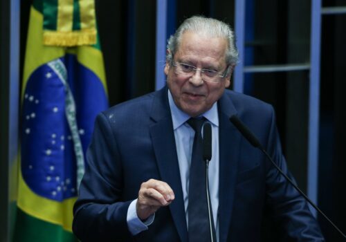 José Dirceu, pré-candidato a deputado em 2026, é diagnosticado com câncer