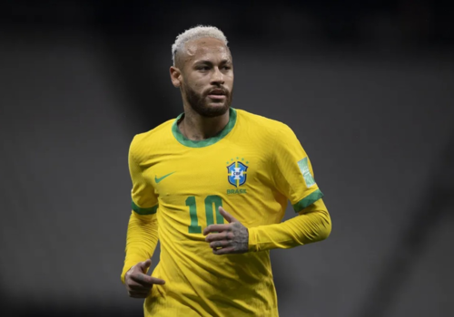 Neymar não participa de primeiro treino da Seleção Brasileira para a Copa; atacante passará por exames
