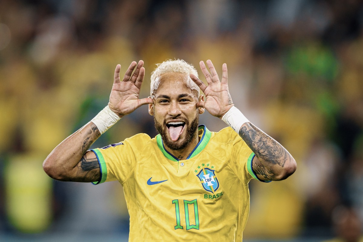 Ancelotti convoca Neymar e atacante irá disputar a Copa do Mundo