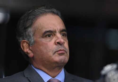 Aécio Neves diz que vai avaliar sua indicação para pré-candidatura à Presidência: 'alternativa para o país'