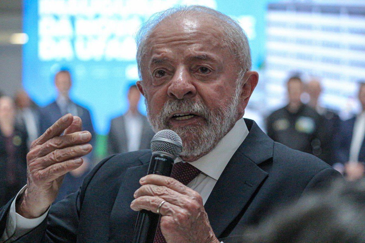 Lula fala sobre operação da PF contra Ciro Nogueira: 'espero que sejam inocentes'