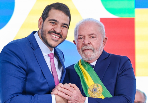 Governo negocia com Alcolumbre nova indicação de Jorge Messias ao STF