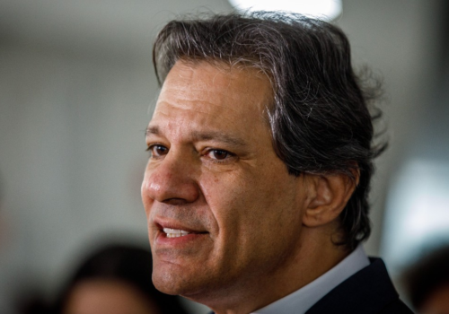 Haddad lança plataforma para sugestões ao plano de governo; segurança pública será uma das prioridades