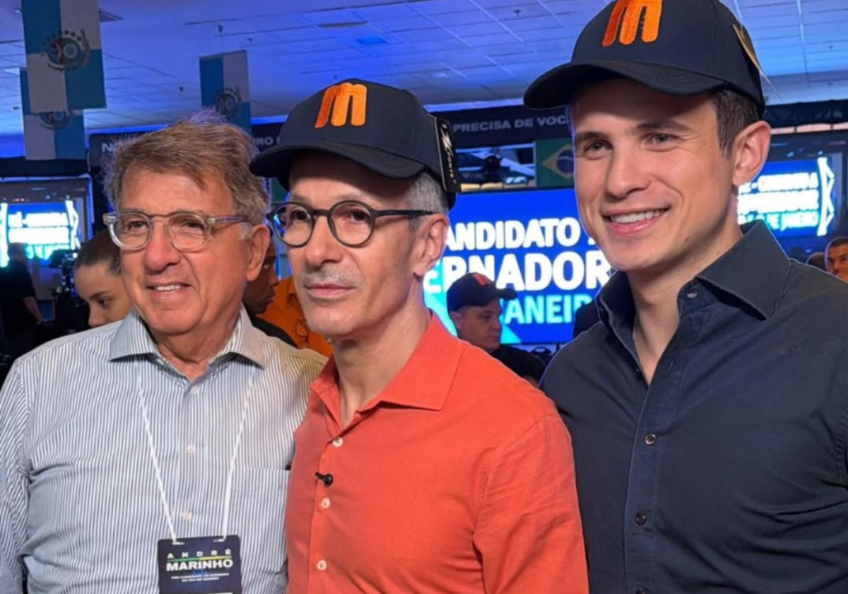 Zema participa de lançamento da pré-candidatura de André Marinho ao governo do RJ