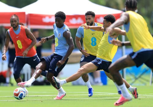 Terremoto atinge cidade onde está concentrada Inglaterra nos Estados Unidos para Copa do Mundo