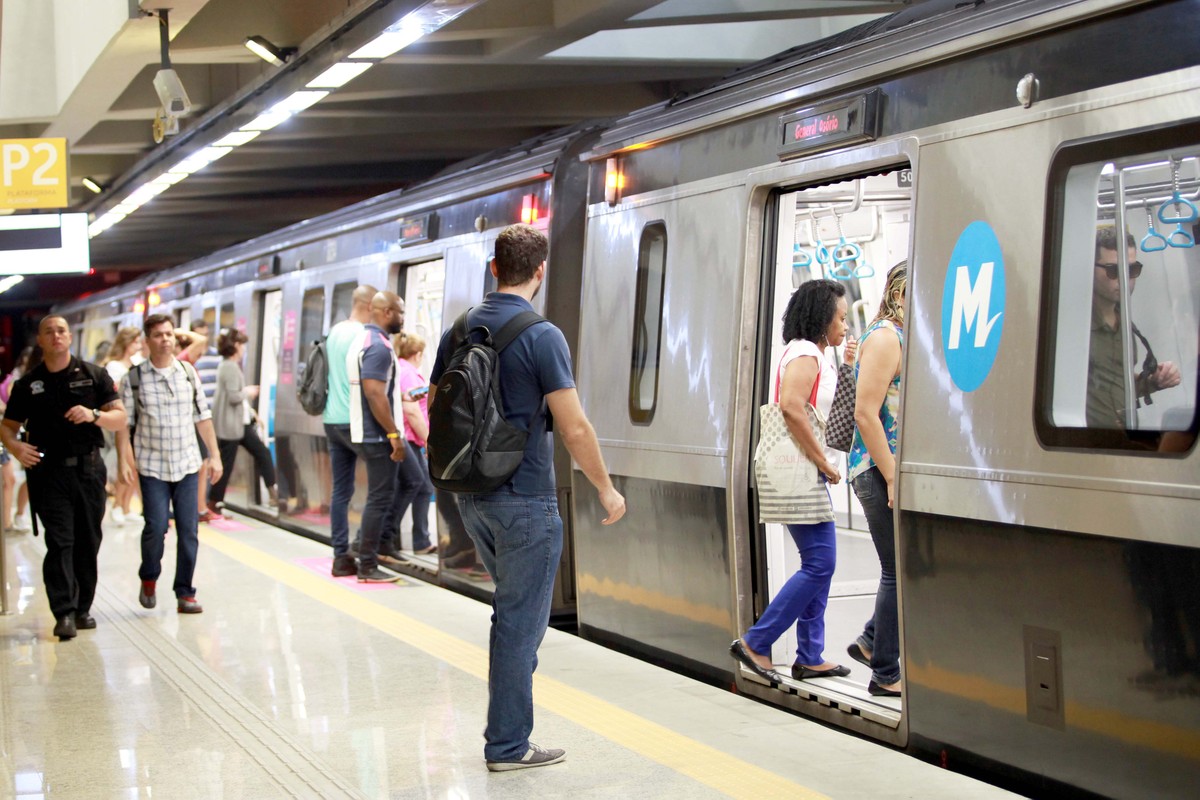 'Metrô precisa ser investimento de estado e custar o mesmo que ônibus', diz presidente do MetrôRio