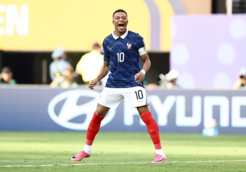 Com dois de Mbappé, França vence Suécia e avança às oitavas de final da Copa do Mundo 2026