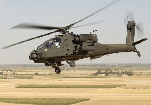 EUA anunciam ataques de 'autodefesa' contra Irã em resposta a destruição de helicóptero
