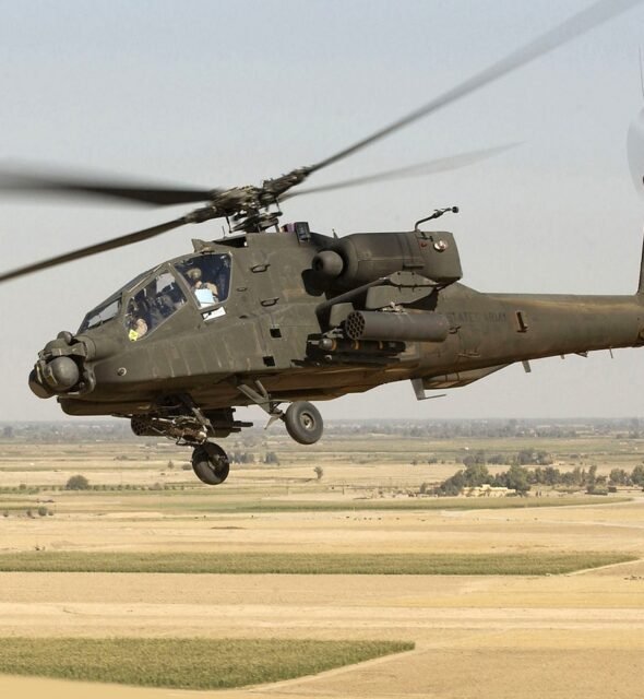 EUA anunciam ataques de 'autodefesa' contra Irã em resposta a destruição de helicóptero