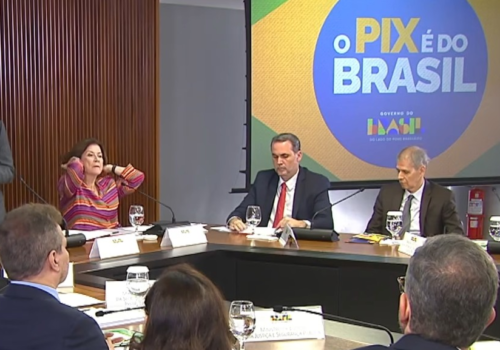 Rubio defende 'mudança de lideranças' na América Latina com eleições para combate ao terrorismo