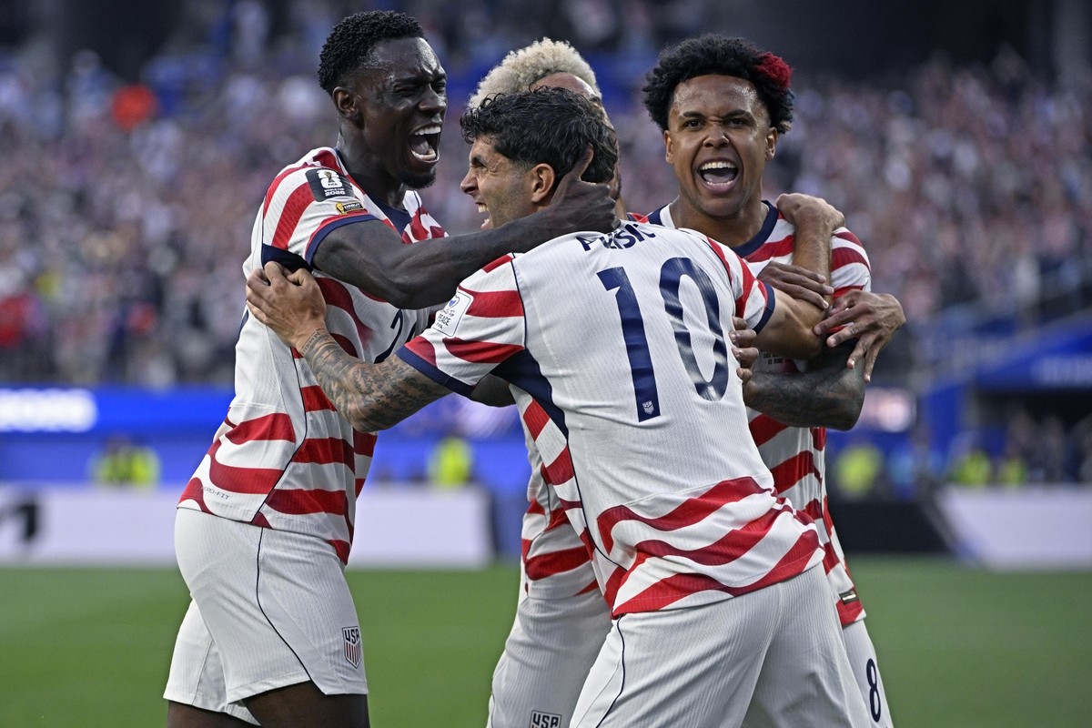 Estados Unidos vencem Austrália e garantem vaga no mata-mata da Copa do Mundo 2026