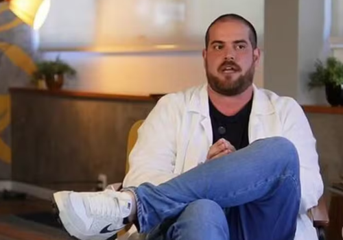 Dono da empresa Outsider Tours volta a ser preso em investigação por estelionato