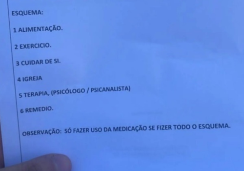 Médico é alvo de apuração após recomendar 'igreja' em receita para paciente em Piracicaba (SP)