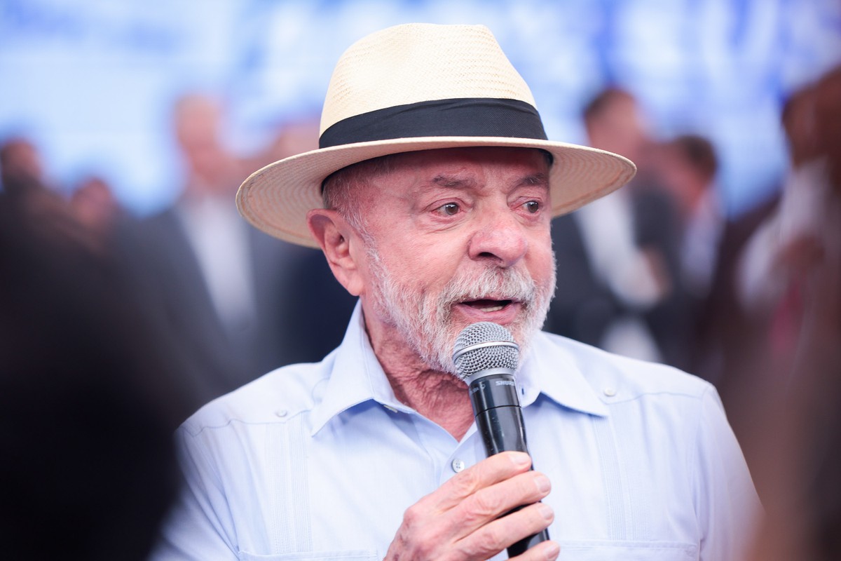 Após encontro em Brasília, Lula dá aval para PT ter candidatura própria em Minas