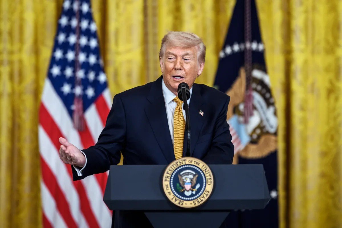 Trump diz que não recebeu comunicado do Irã sobre interrupção das negociações de paz