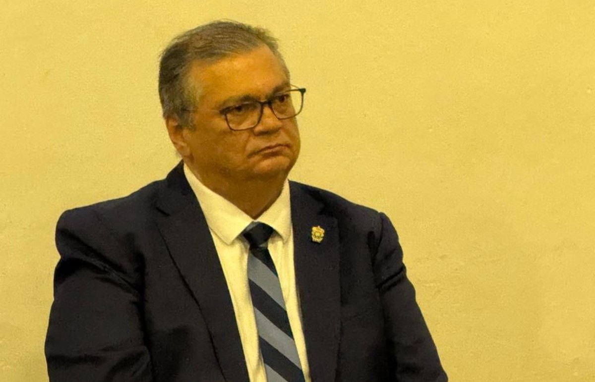 Dino devolve processo que discute formato da eleição de governador-tampão no Rio de Janeiro