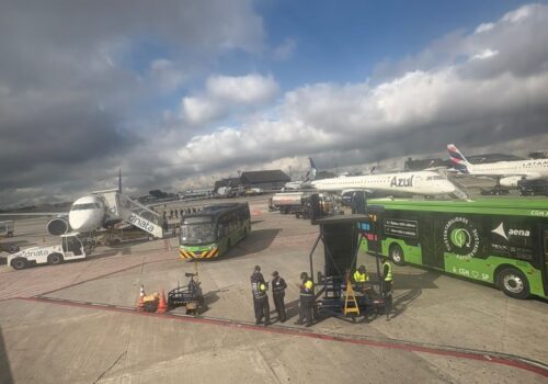 Retomada de voos em aeroportos de São Paulo é apenas parcial, mostram comunicados internos