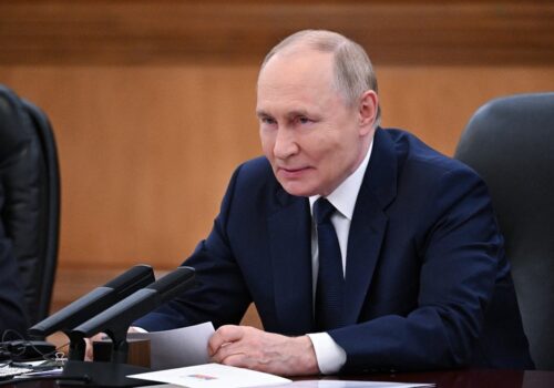 Rússia diz que Ucrânia rejeitou cessar-fogo local para entrega de corpos de soldados mortos