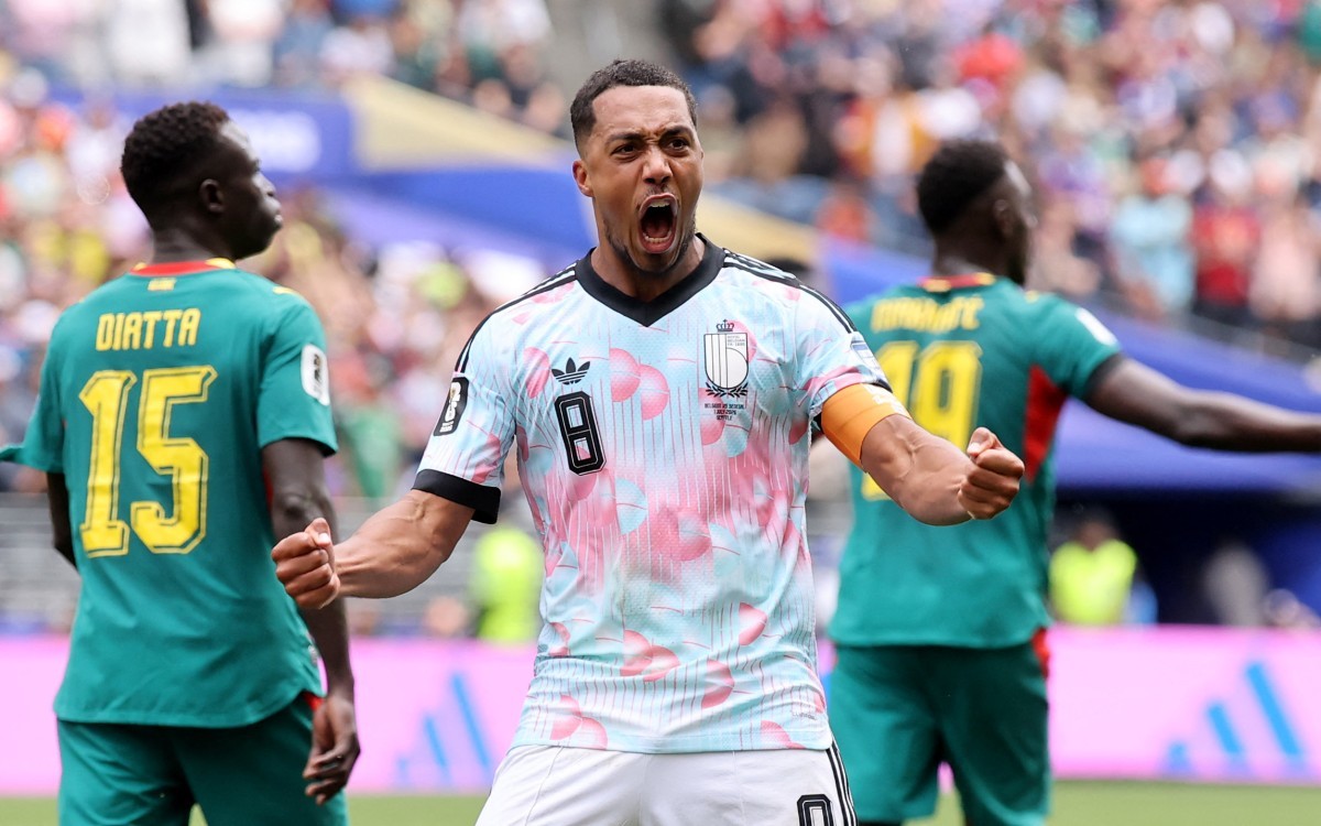 Bélgica busca reação histórica, vira sobre Senegal na prorrogação e avança às oitavas da Copa do Mundo