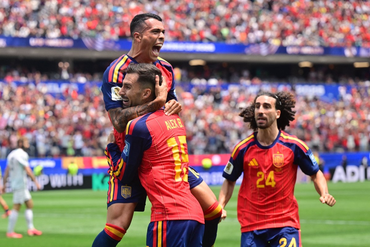 Espanha domina Áustria, vence por 3 a 0 e avança às oitavas de final da Copa do Mundo 2026