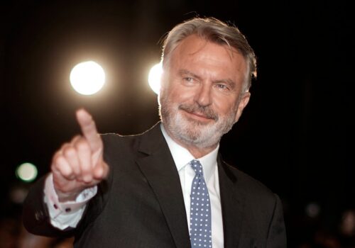 Ator Sam Neill, estrela de 'Jurassic Park', morre aos 78 anos